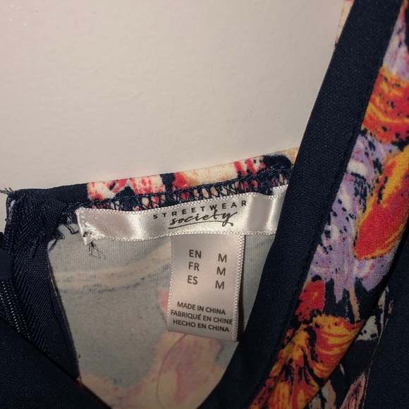 Floral Blue Bodycon Dress - Picture 4 of 6